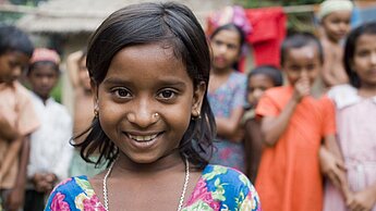 Eine Patenschaft in Bangladesch hilft, Mädchen vor Gewalt und Ausbeutung zu schützen.