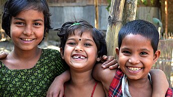 Spenden Mädchen Patenschaft Asien Mädchen aus Asien