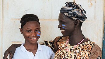 Mère et fille au Sierra Leone