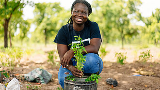 Cultivatrice de légumes Olivia Kipo