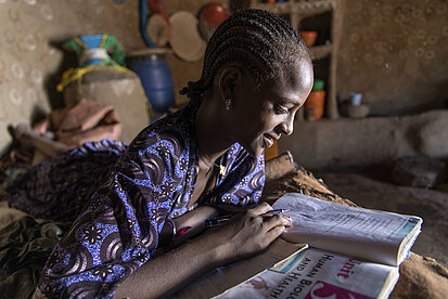 Yekaba apprend pour l'école