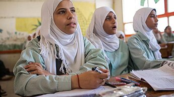 Syrische Flüchtlingsmädchen in der Schule