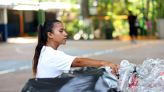 Zuleyma recycling plastic bottles