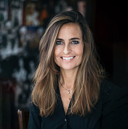 Plan-Botschafterin Sandra Studer Sandra Studer, TV-Moderatorin und Sängerin